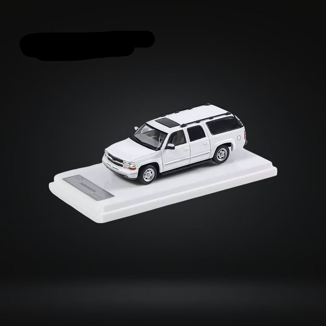 Chevrolet Suburban in White 1:64 by MK Miniatures 3