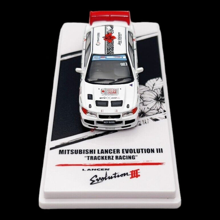 Mitsubishi Lancer Evo III "Trackerz Racing" Malaysia Exclusive 1:64 by Inno64 IN64R-EVOIII-TRACKERZ Mounted Front View