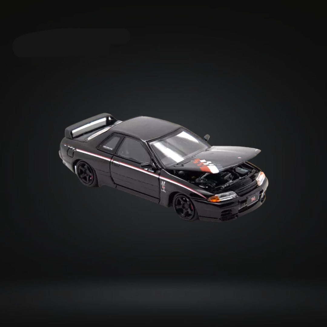 Nissan Skyline R32 GT-R 3rd Gen Nismo S-Tune Black Nismo Livery 1:64 by Focal Horizon Open Hood