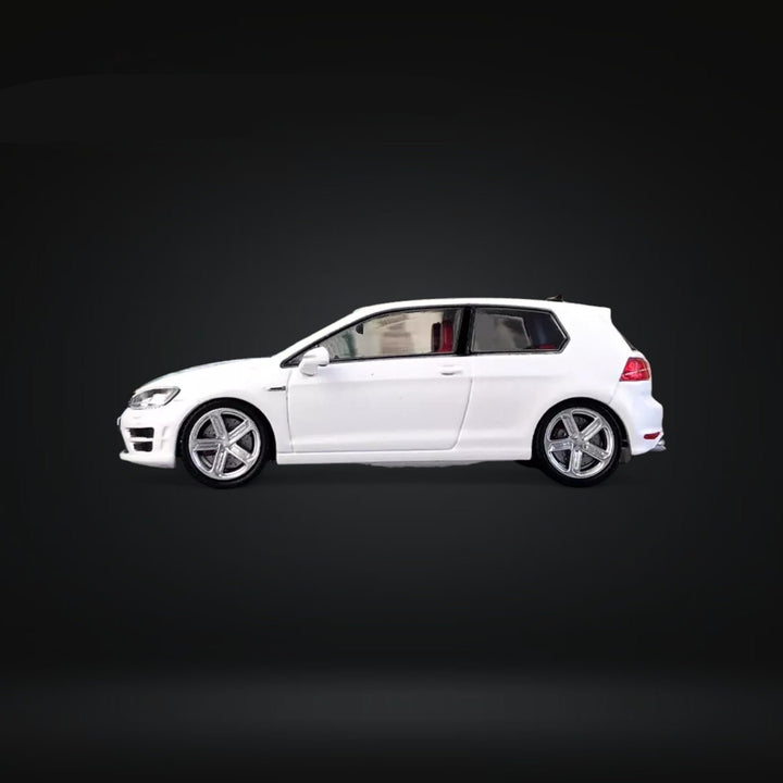 Volkswagen VW Golf R in Pearl White 1:64 by Zoom Side View