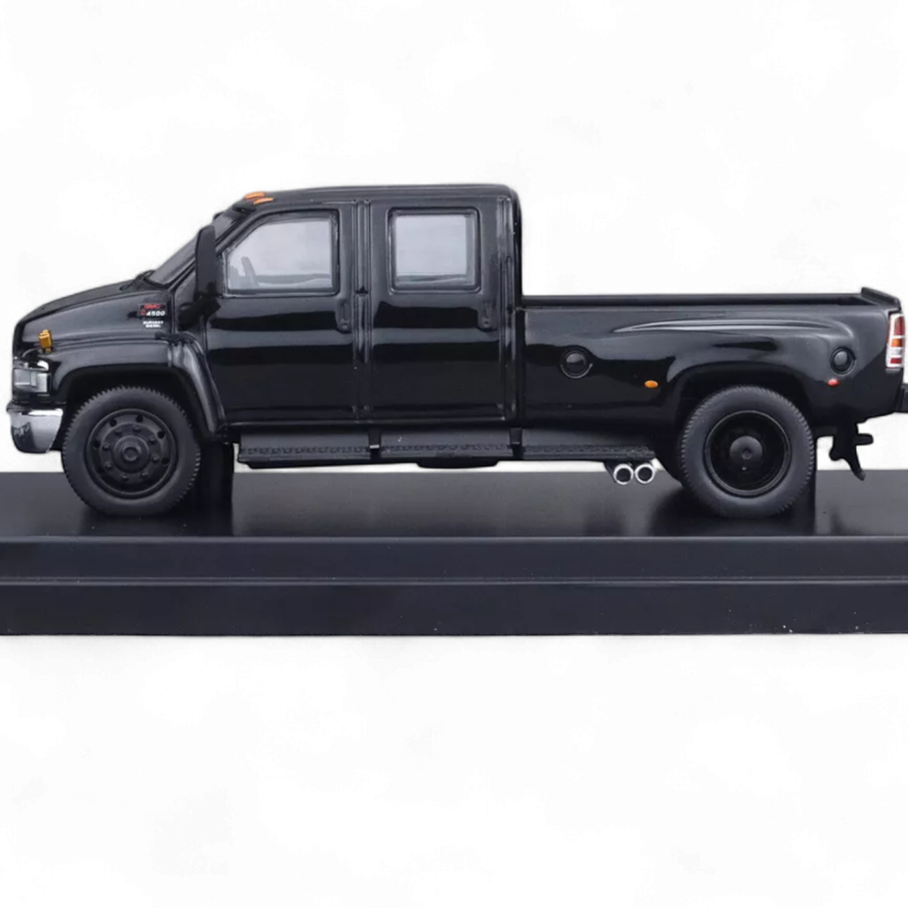 GMC TOPKICK Pickup - Black 1:64 by GOC 2