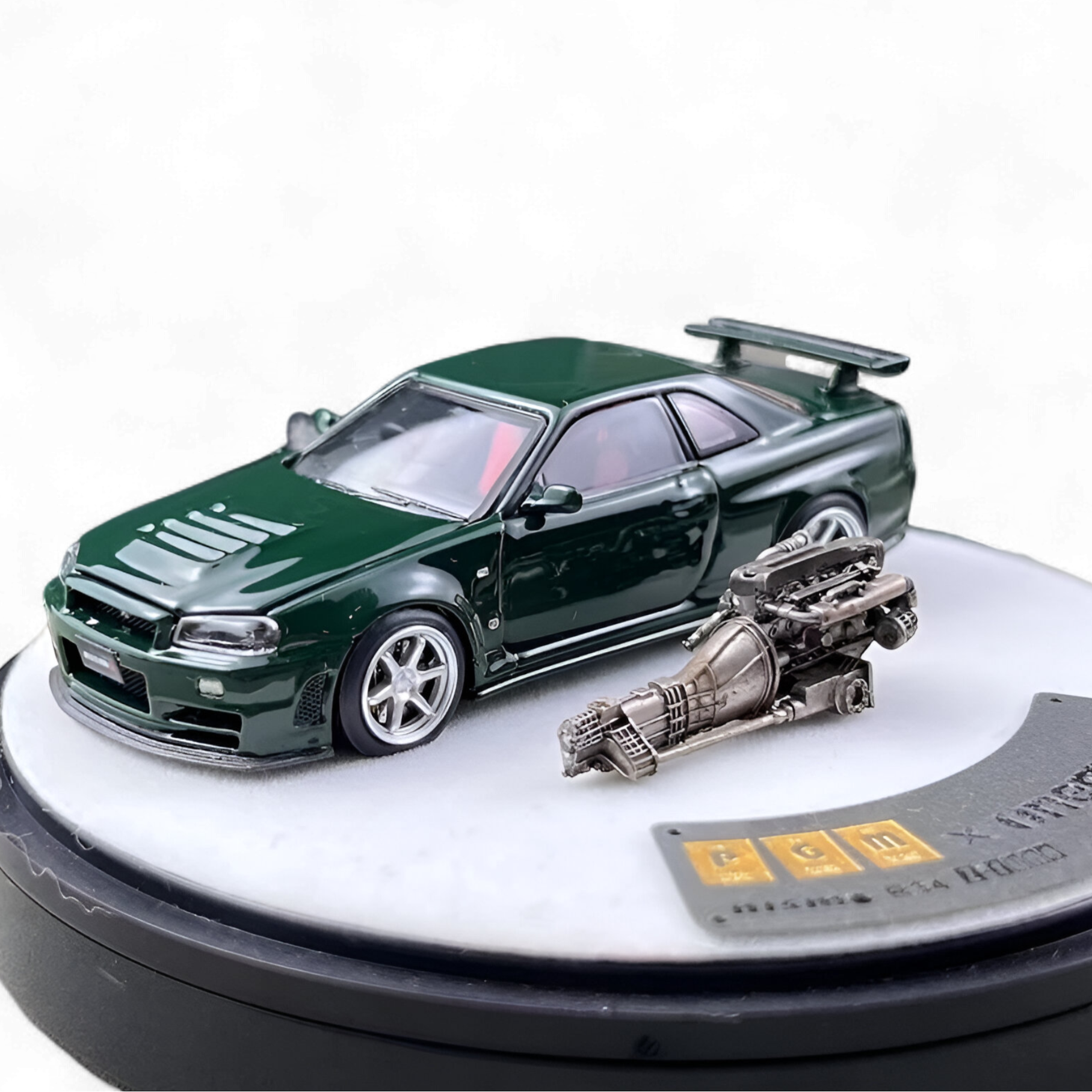 Nissan GTR R34 Z-TUNE - British Green 1:64 Luxury Box 1:64 by PGM 2