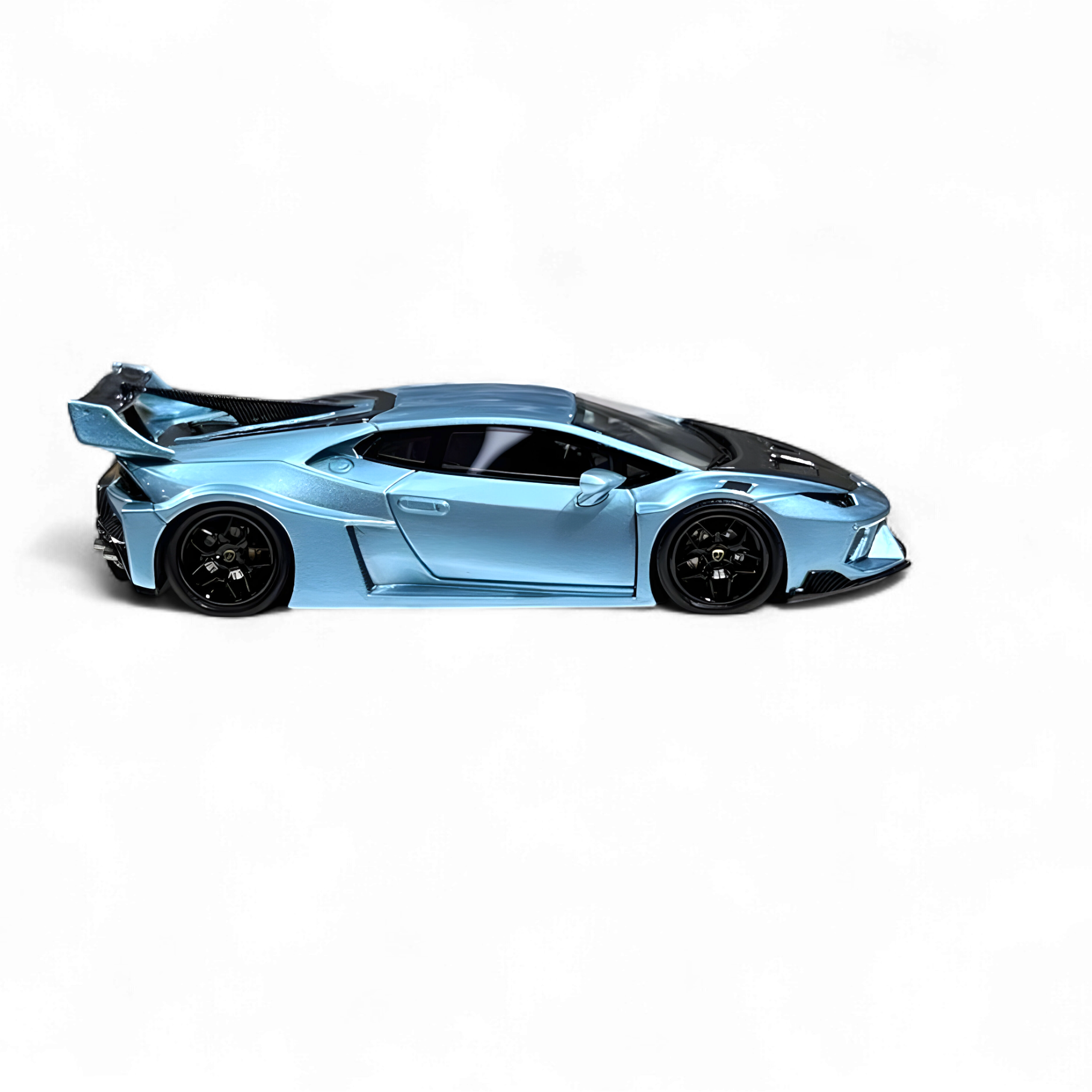 Lamborghini Huracan LP610-4 LWBK WideBody Resin - ICE BLUE 1:64 by Flame  2
