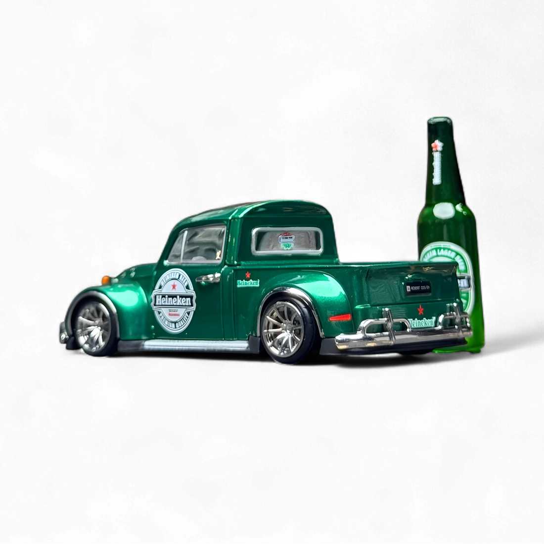 Beetle Pickup - H E I N E K E N Livery 1:64 by Liberty 64 5