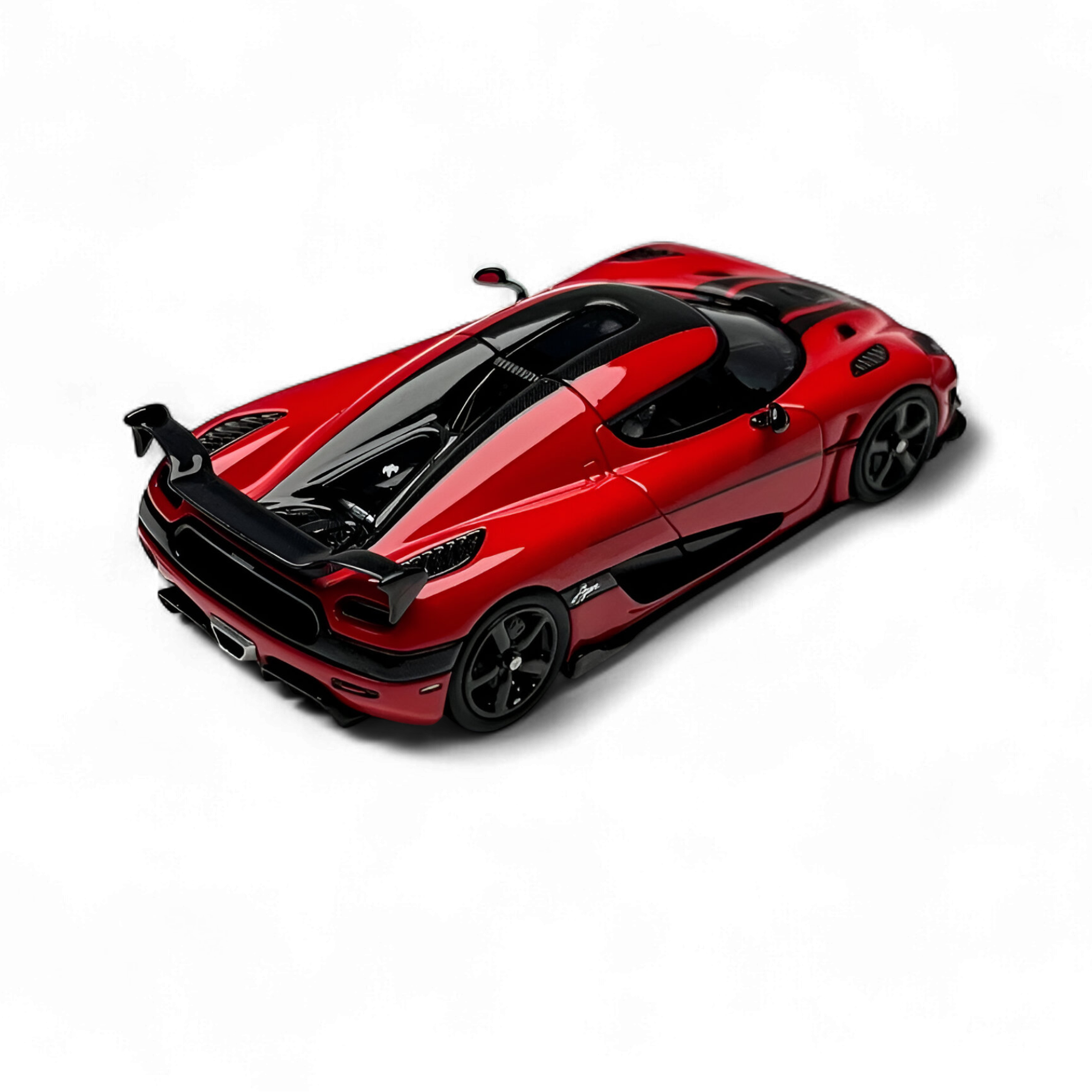 Guo Ji 1:64 Koenigsegg Agera RS (Resin Model) 2