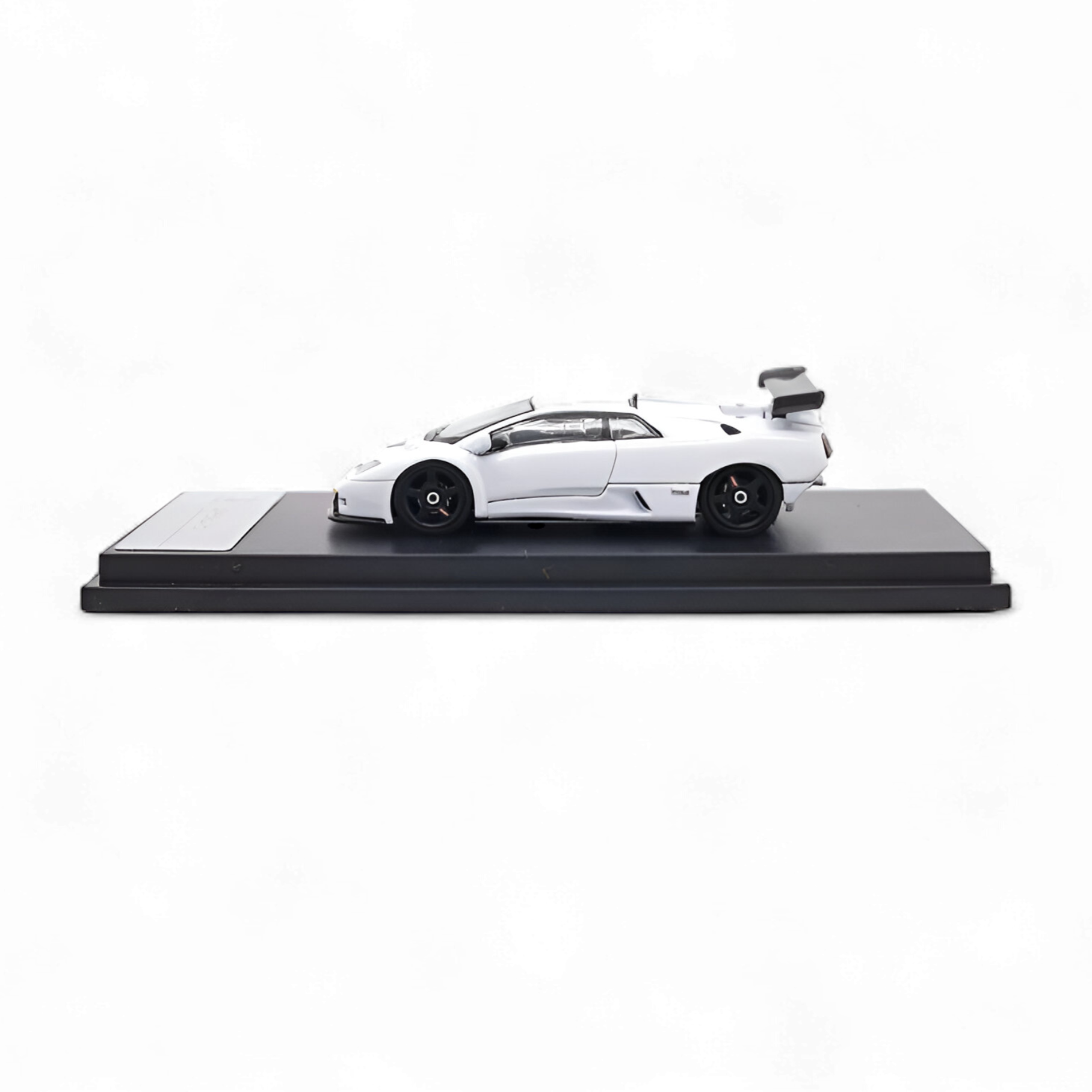Lamborghini Diablo GT-R White Diecast Model 1:64 Limited to 500 Pcs by DCM  2