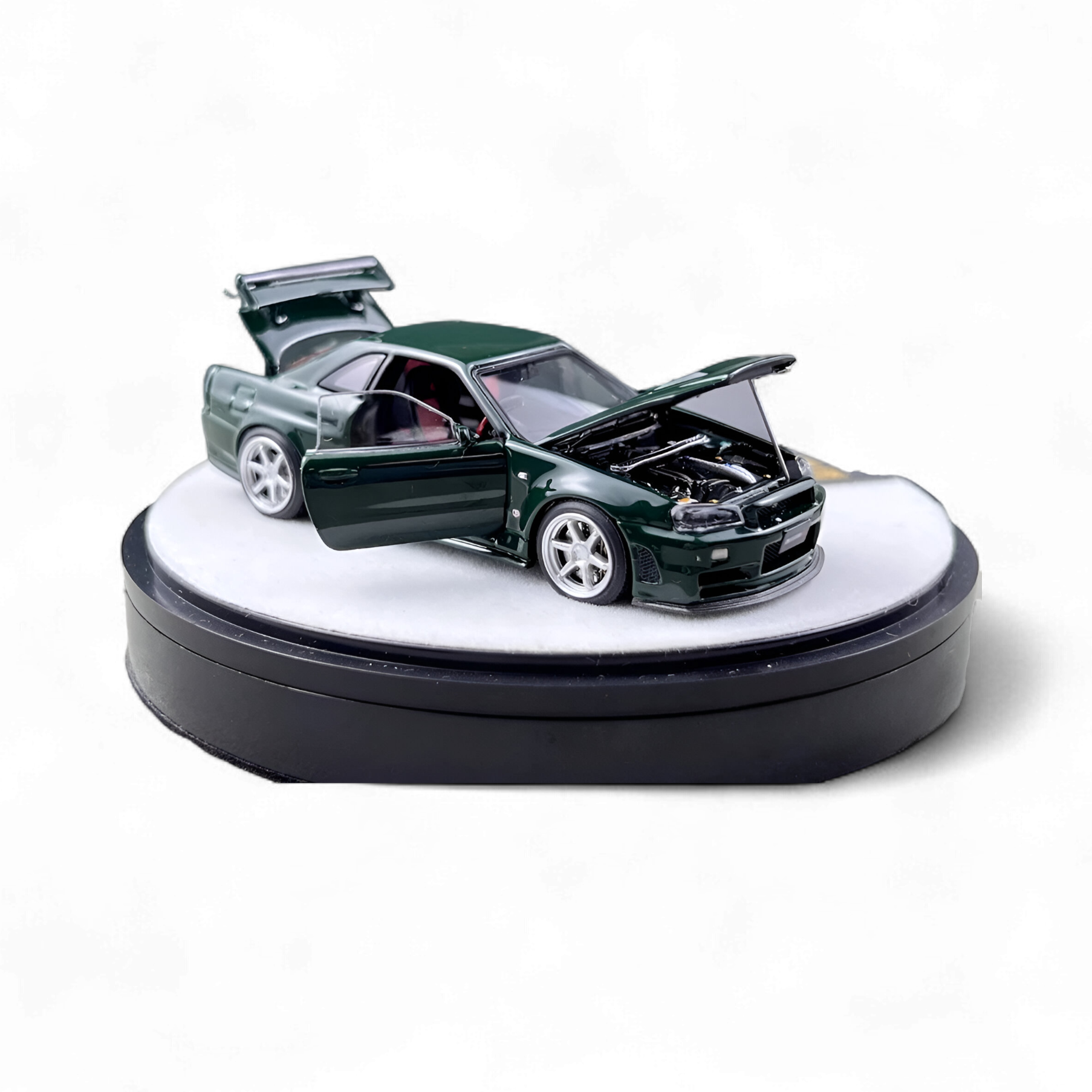 Nissan GTR R34 Z-TUNE - British Green 1:64 Luxury Box 1:64 by PGM 3