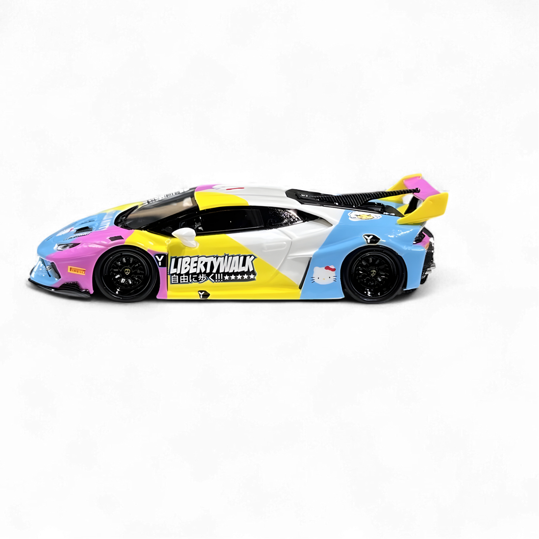 Lamborghini Huracan LP610-4 LWBK WideBody Resin - HELLO KITTY LBWK 1:64 by Flame