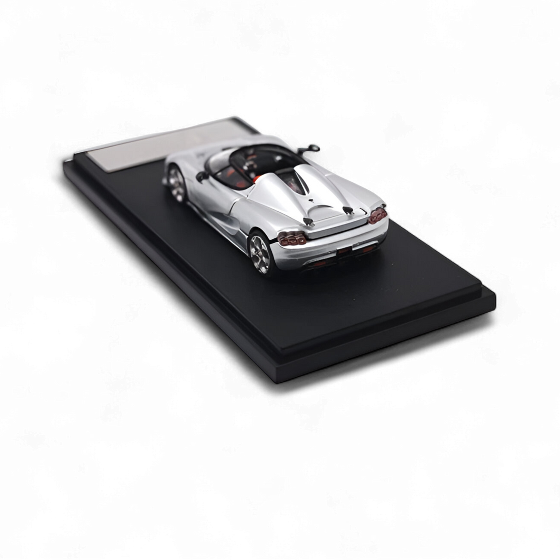 Koenigsegg CC850 With Magnetic Engine Cover - Silver 1:64 by Rhino Model RM  3