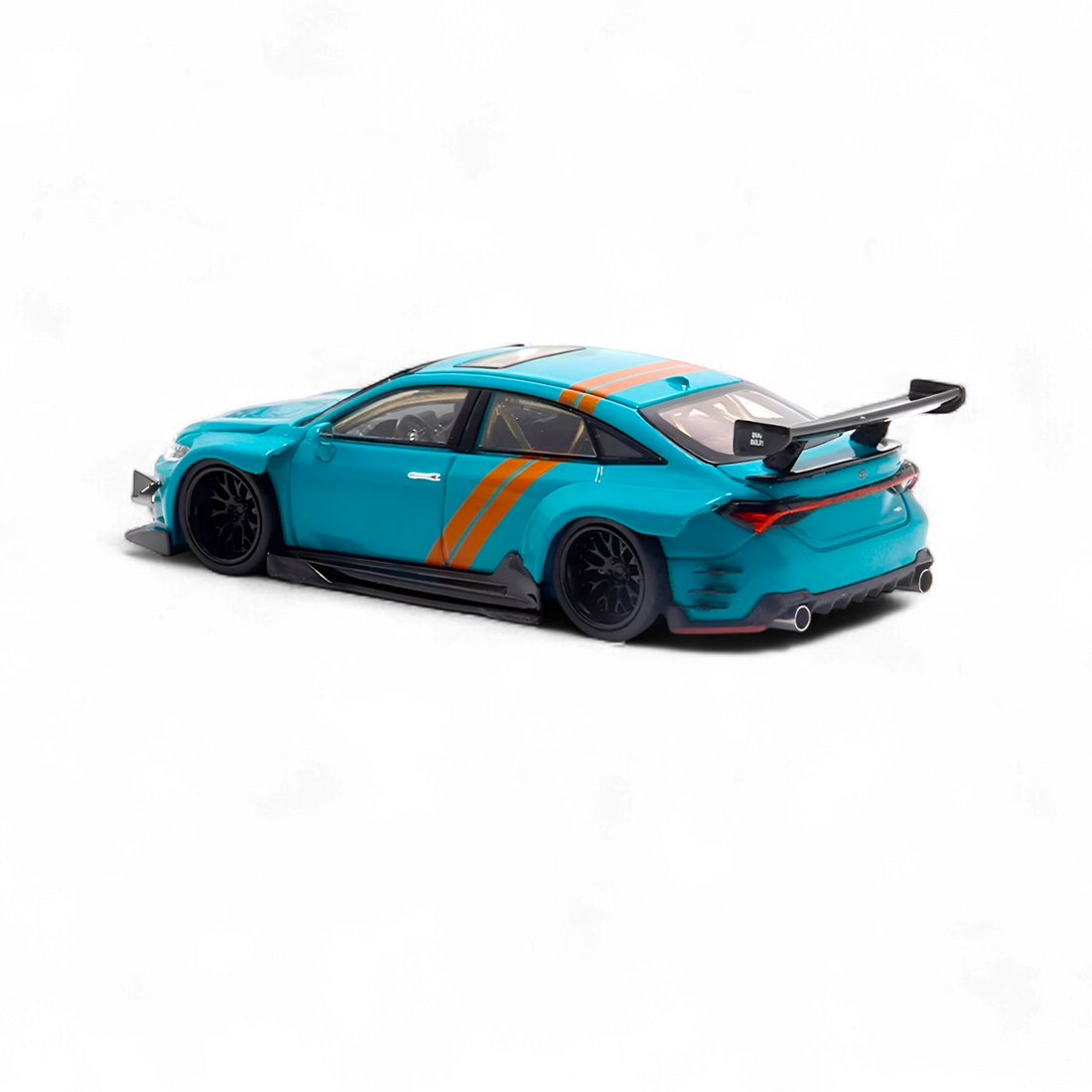 Toyota Avalon Modified Concept - Green Livery 1:64 by LMF  4
