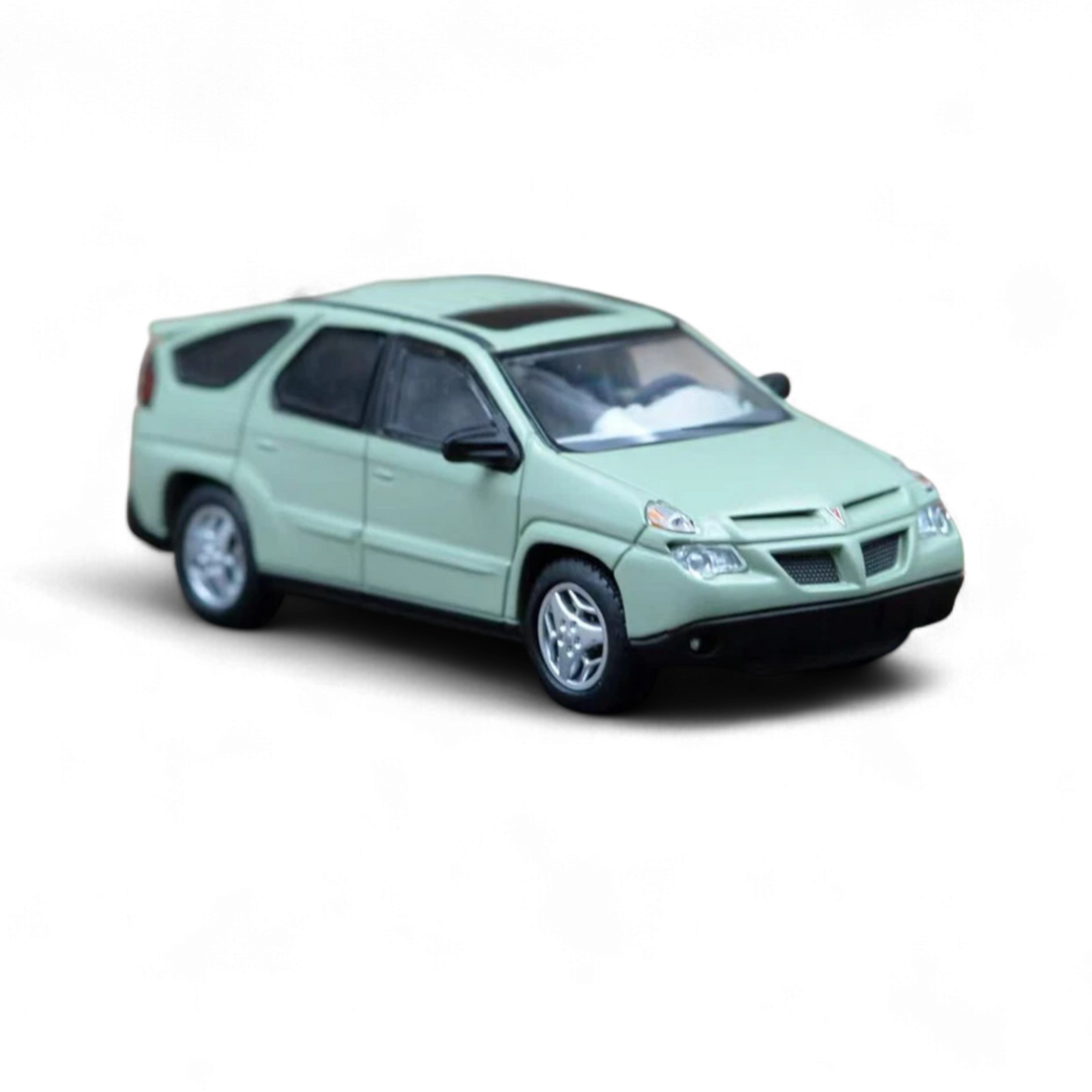 Pontiac Aztek – Fern Green (Beijing 2025 Limited Edition) 1:64 by GOC 3