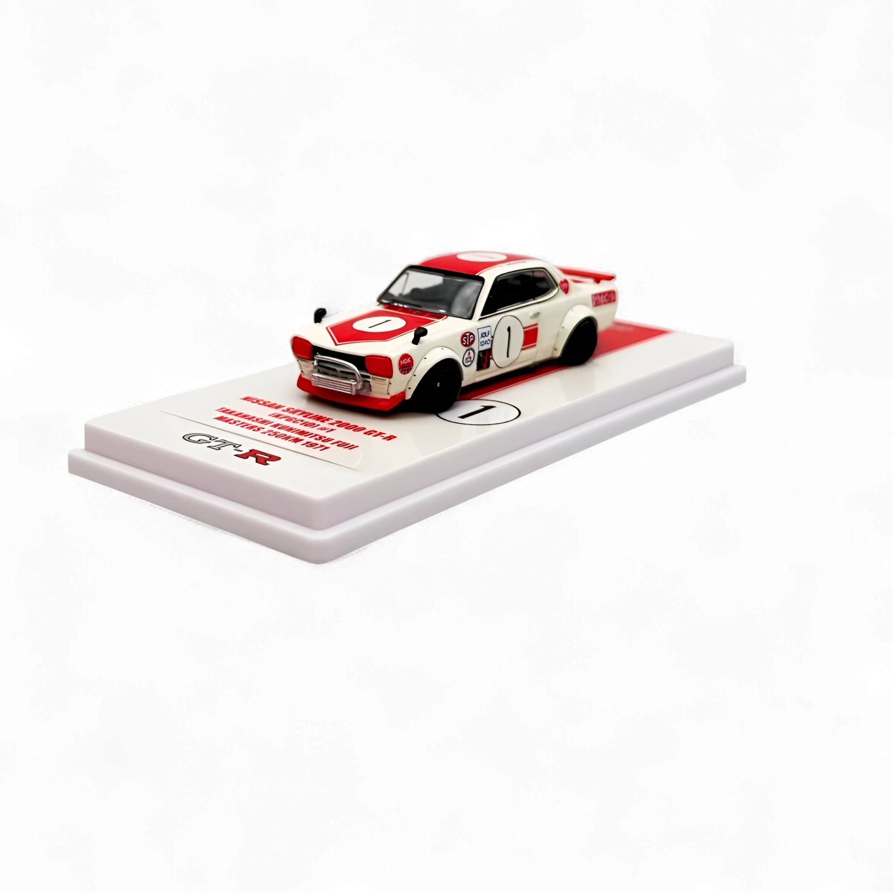 Nissan Skyline 2000 GT-R KPGC10 #1 Takahashi Kunimitsu Fuji Masters 1971 1:64 by Inno64  5