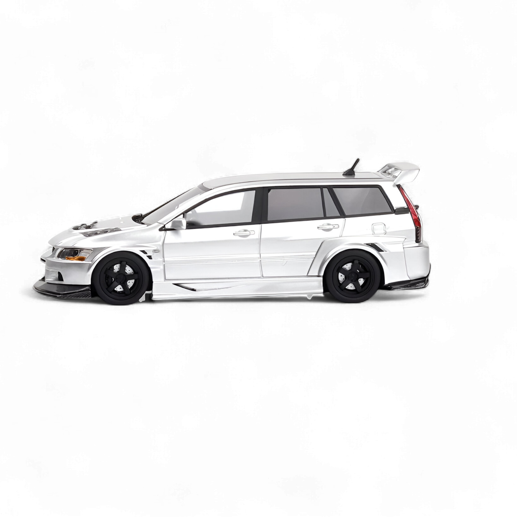 Mitsubishi Lancer EVO 9 Wagon 1:64 by Error404  4